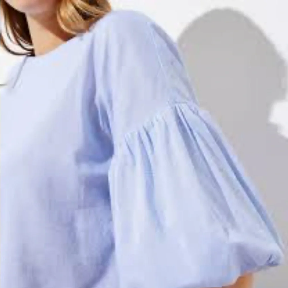 Loft Women's Light Blue Puff Sleeve Top